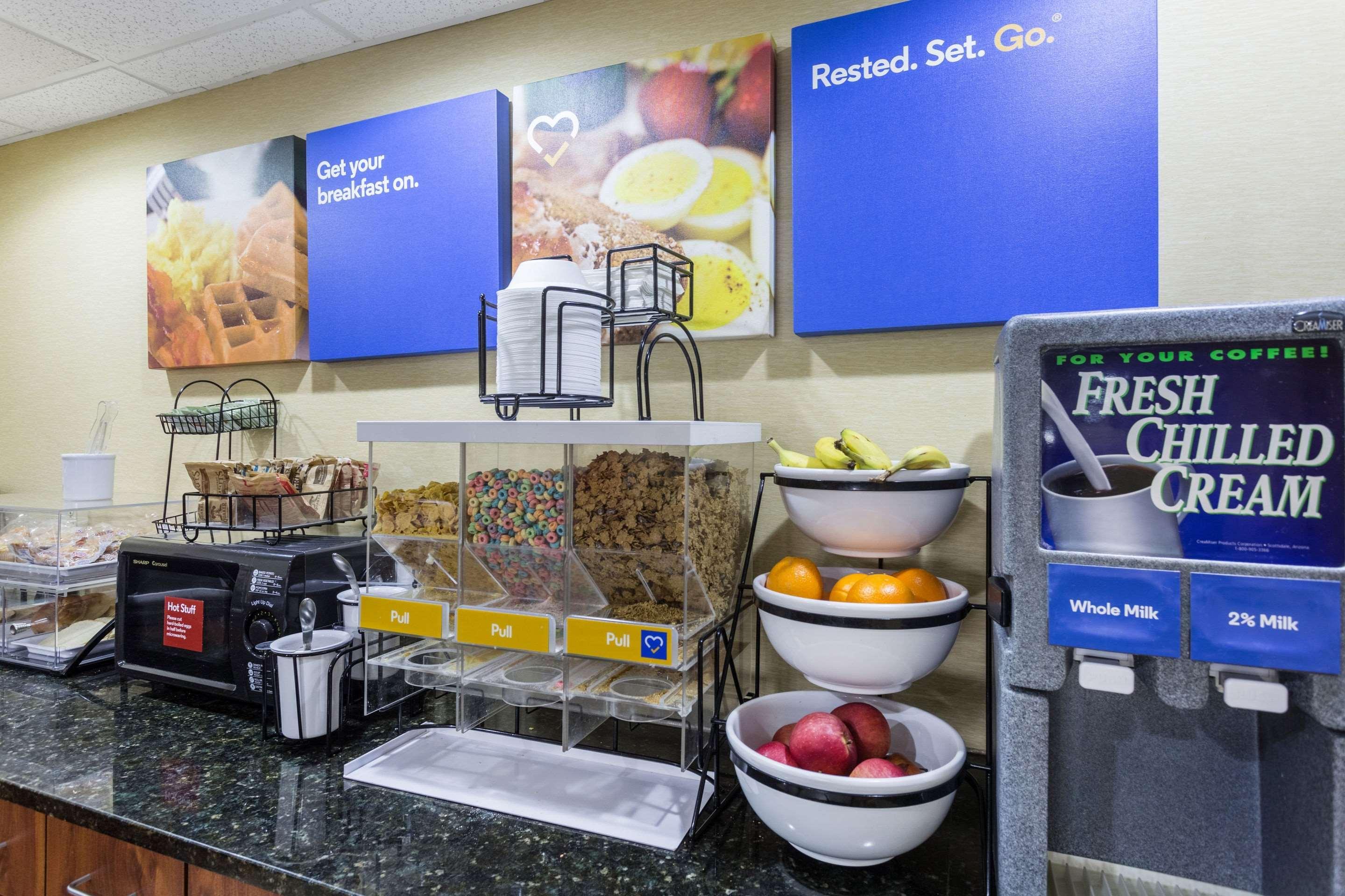 Comfort Inn Decatur Priceville Экстерьер фото